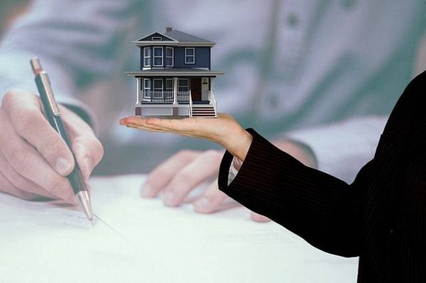 Le Marché Immobilier d'Hossegor : Une Analyse Approfondie des Prix et des Perspectives